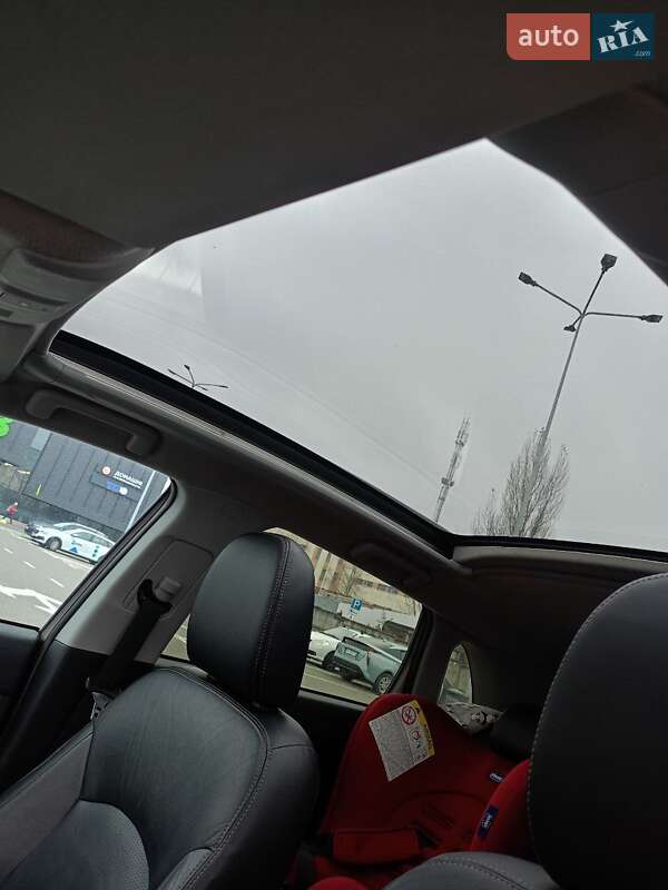 Позашляховик / Кросовер Mitsubishi ASX 2011 в Києві