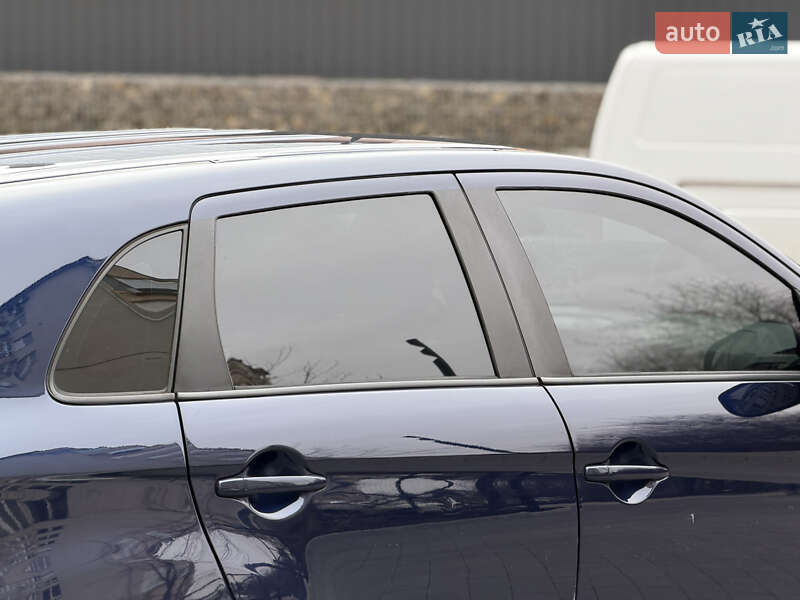 Позашляховик / Кросовер Mitsubishi ASX 2010 в Івано-Франківську