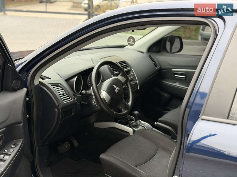 Позашляховик / Кросовер Mitsubishi ASX 2010 в Івано-Франківську