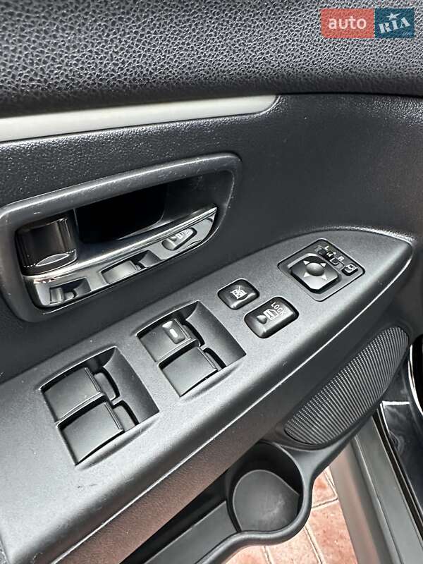 Внедорожник / Кроссовер Mitsubishi ASX 2011 в Бережанах фото 45 Внедорожник / Кроссовер Mitsubishi ASX 2011 в Бережанах