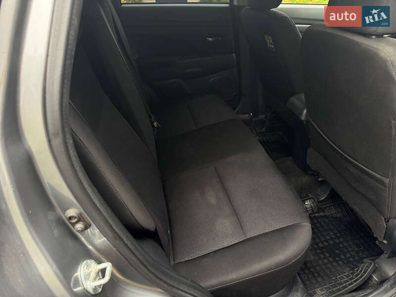 Позашляховик / Кросовер Mitsubishi ASX 2011 в Одесі фото 26 Позашляховик / Кросовер Mitsubishi ASX 2011 в Одесі