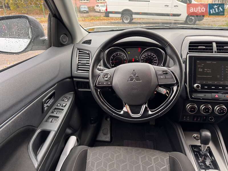 Позашляховик / Кросовер Mitsubishi ASX 2021 в Полтаві