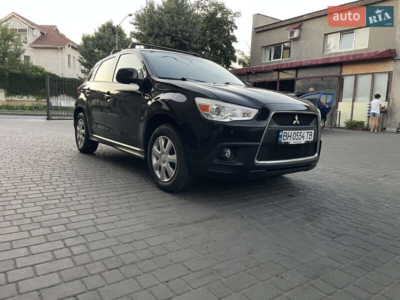 Позашляховик / Кросовер Mitsubishi ASX 2011 в Одесі