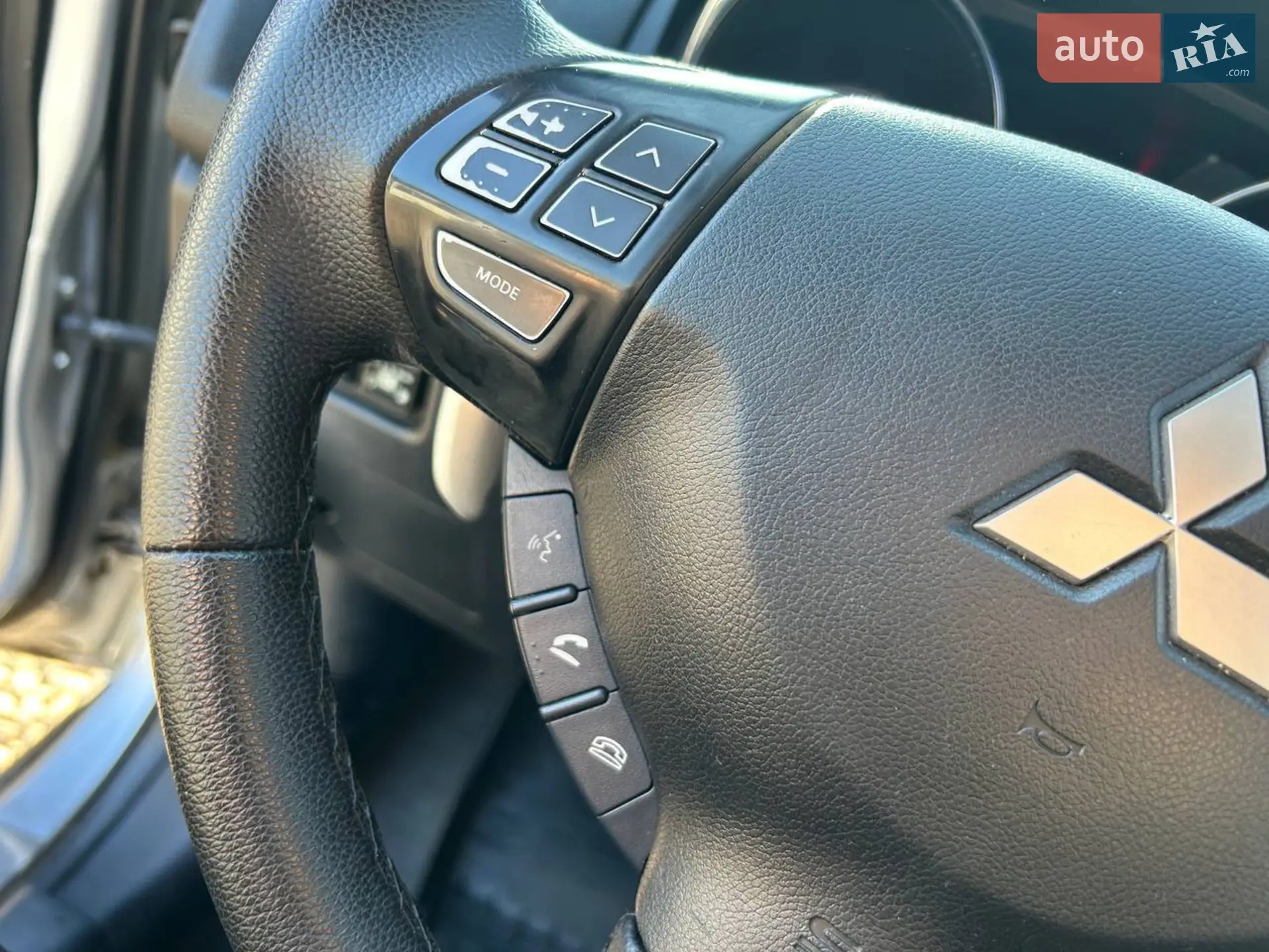 2012 Mitsubishi ASX - мініатюра 18