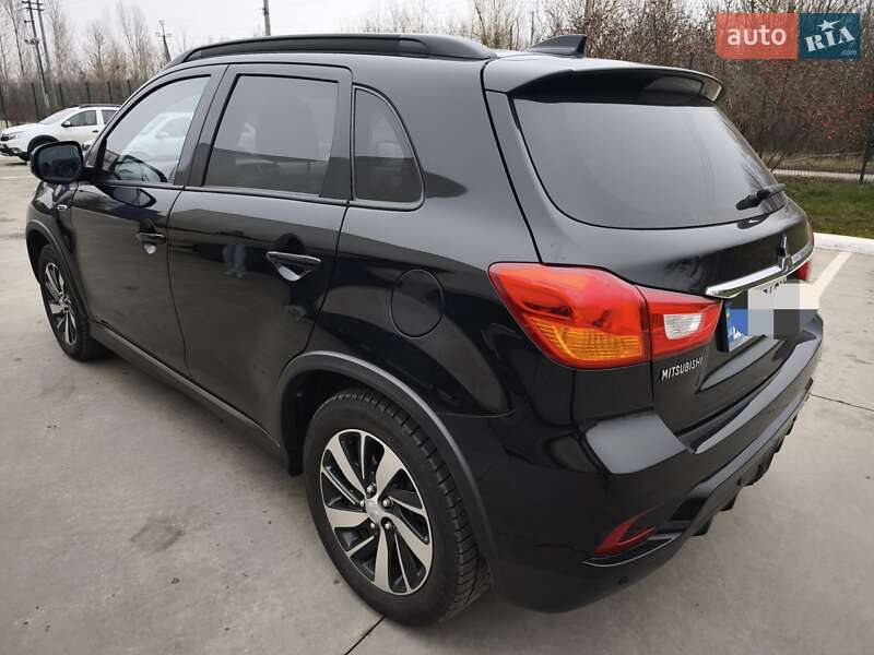 Позашляховик / Кросовер Mitsubishi ASX 2018 в Києві фото 18 Позашляховик / Кросовер Mitsubishi ASX 2018 в Києві