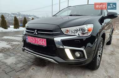 Внедорожник / Кроссовер Mitsubishi ASX 2018 в Черновцах