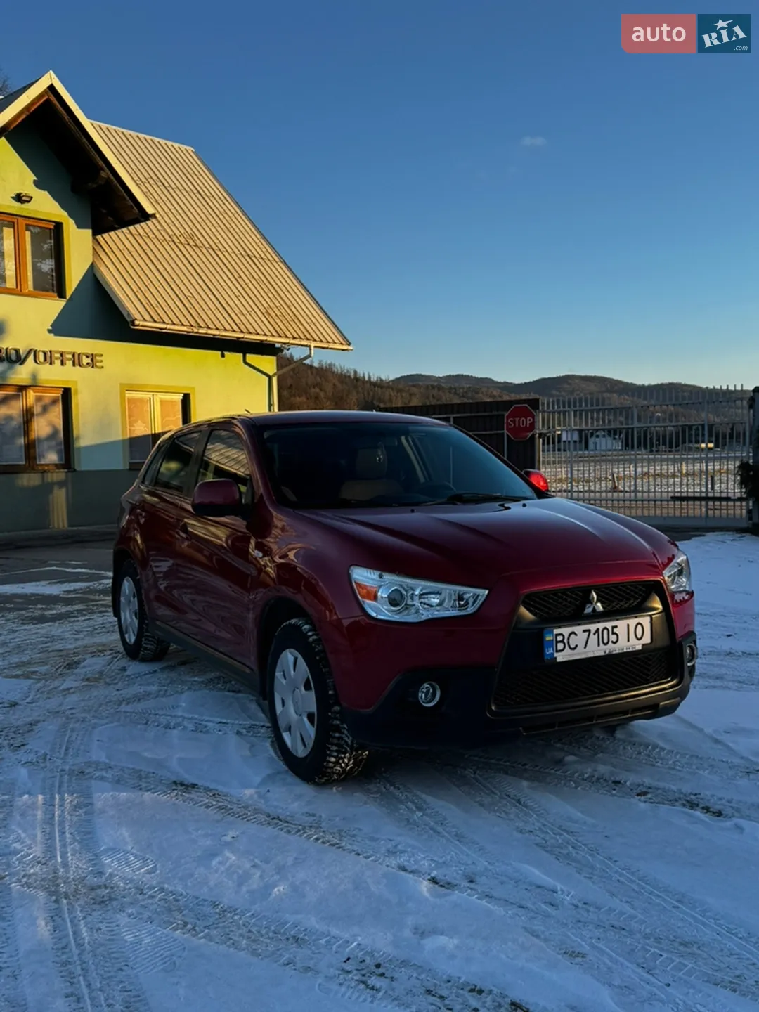 2011 Mitsubishi ASX - мініатюра 2