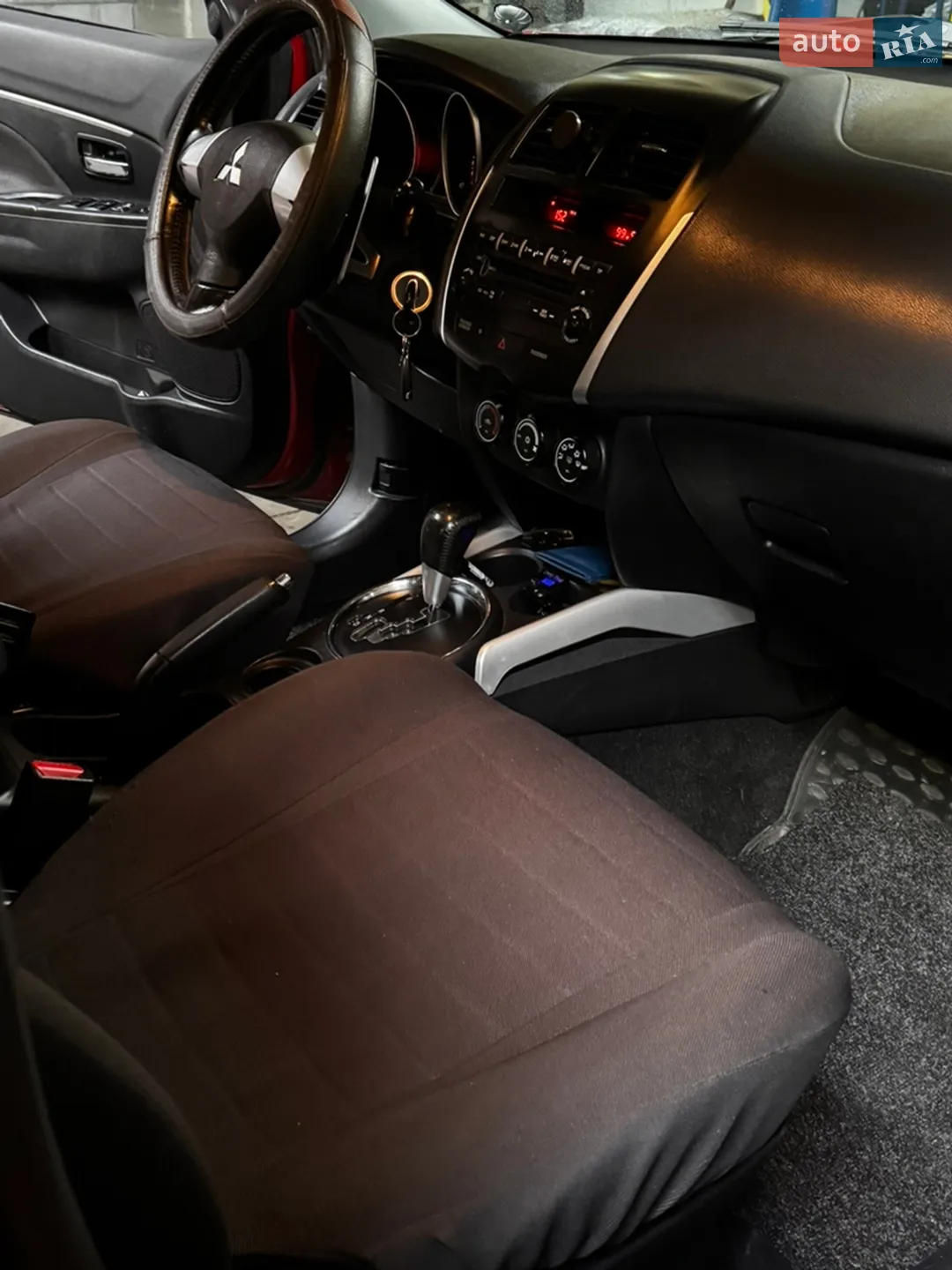 2011 Mitsubishi ASX - мініатюра 11