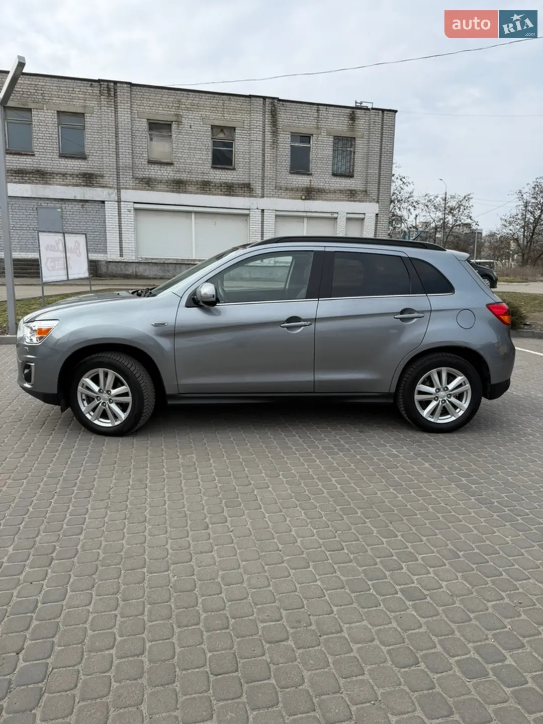 2014 Mitsubishi ASX - мініатюра 2