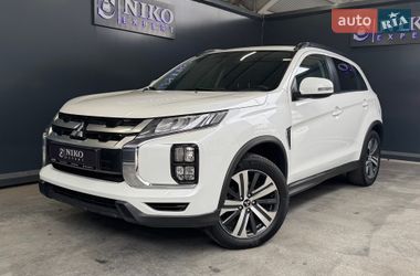 Внедорожник / Кроссовер Mitsubishi ASX 2020 в Киеве