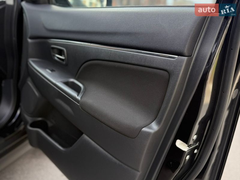 Внедорожник / Кроссовер Mitsubishi ASX 2014 в Тернополе