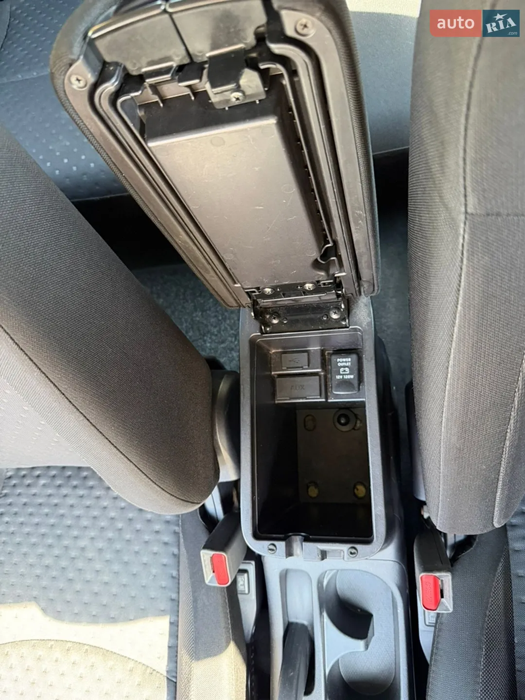 2011 Mitsubishi ASX - мініатюра 27