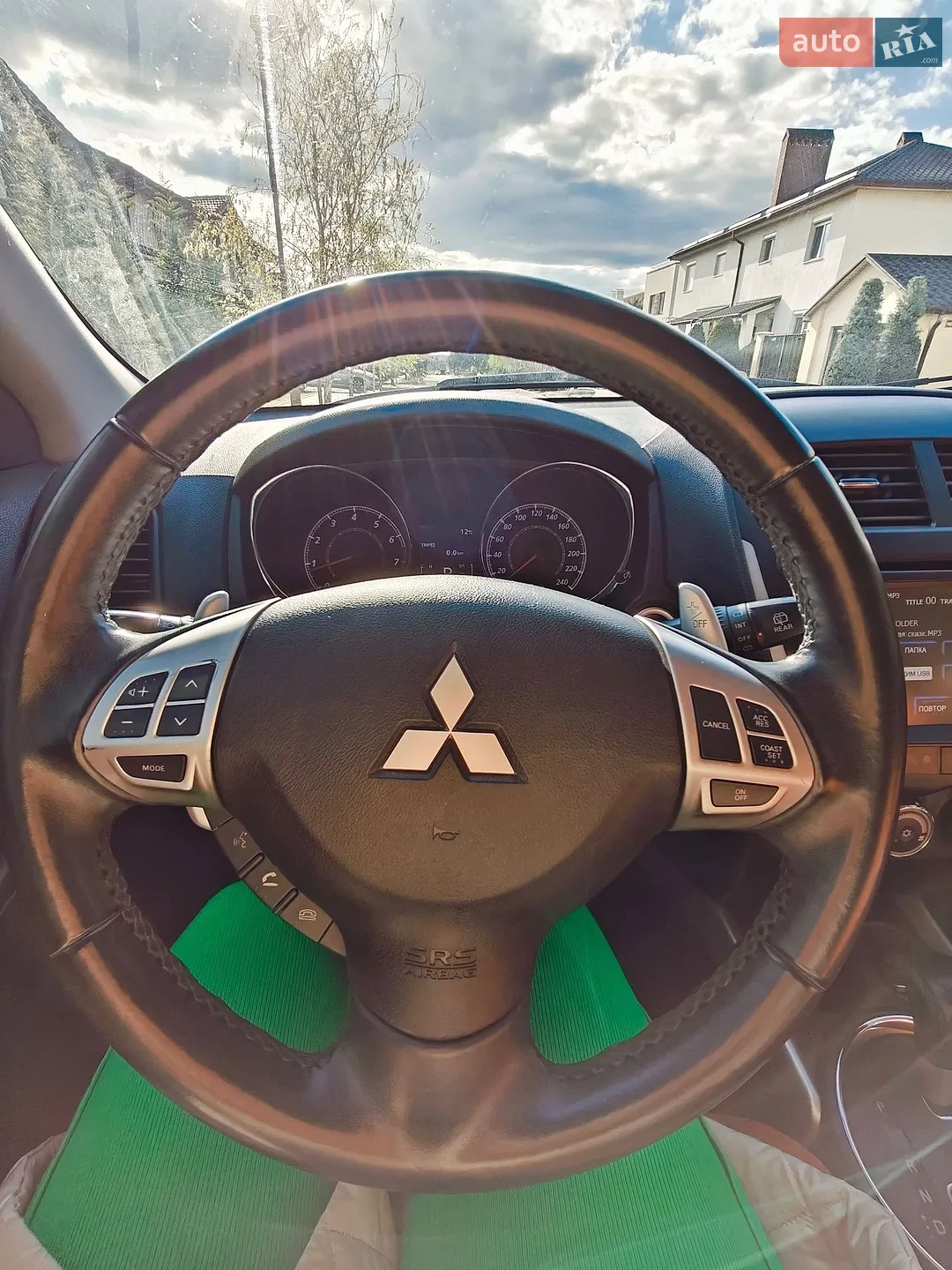 2012 Mitsubishi ASX - мініатюра 12