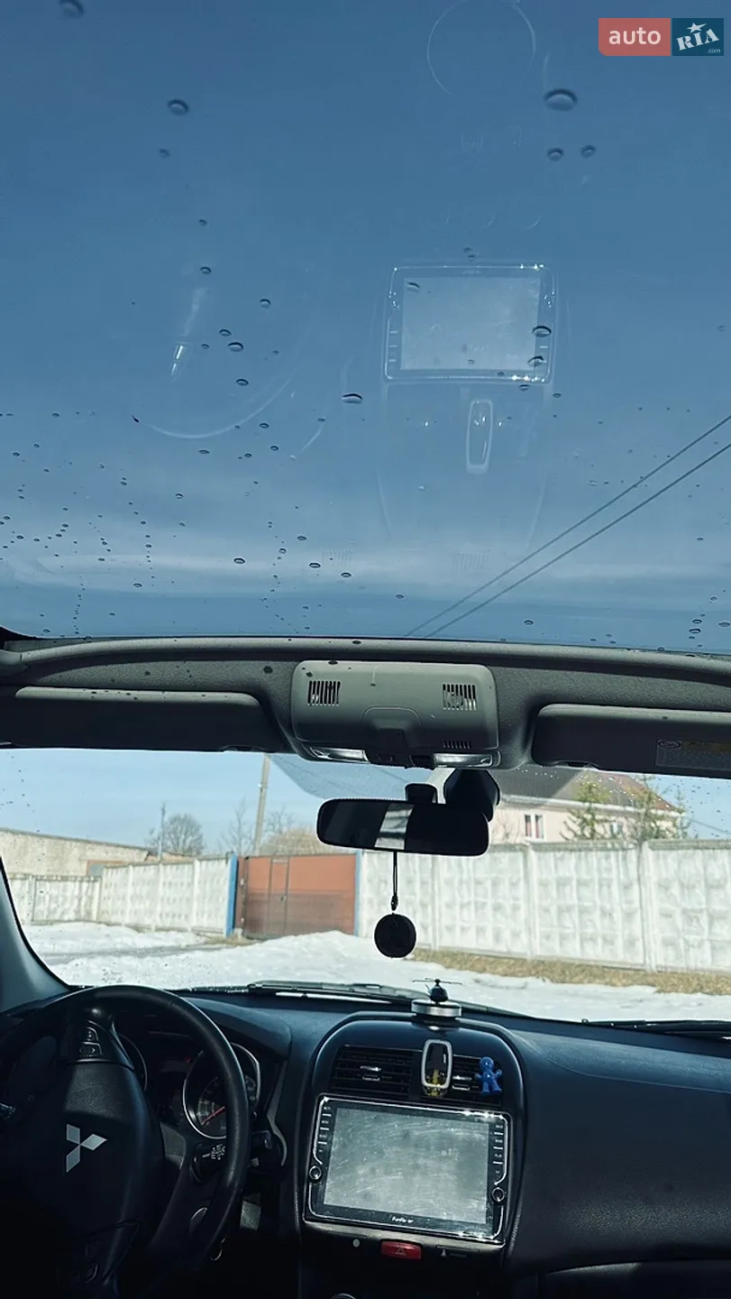2010 Mitsubishi ASX - мініатюра 11