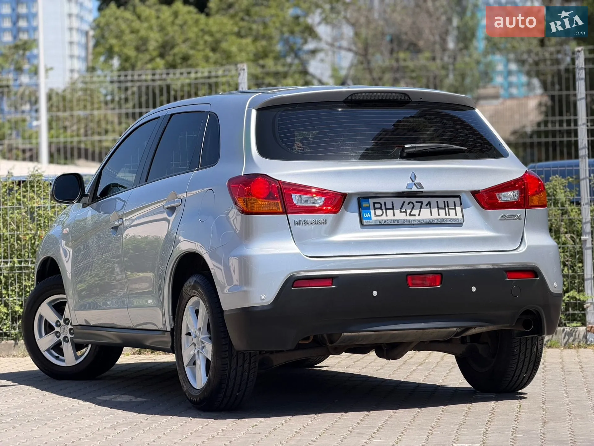 2011 Mitsubishi ASX - мініатюра 11