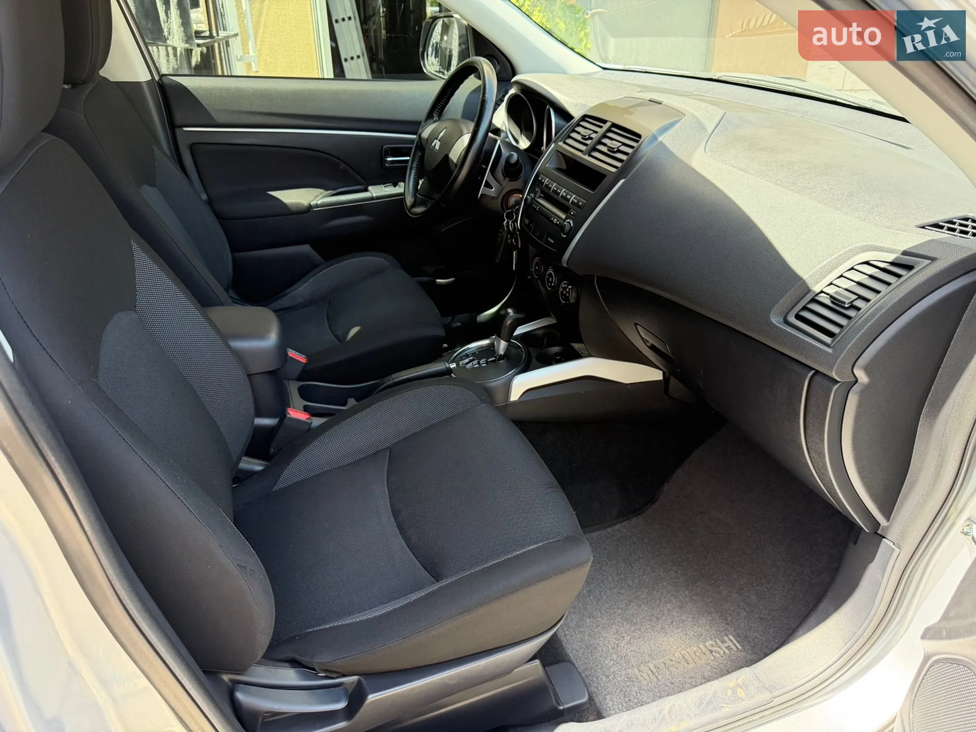 2011 Mitsubishi ASX - мініатюра 28