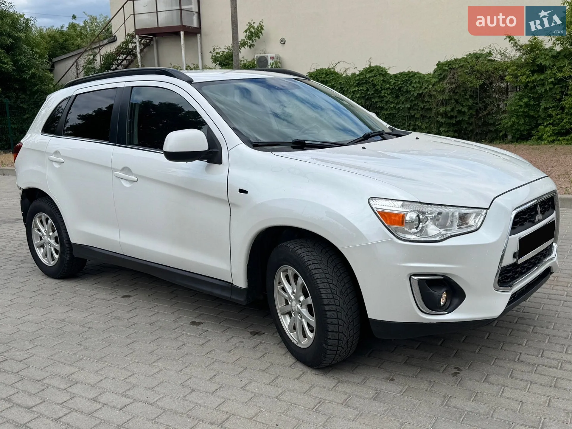 2014 Mitsubishi ASX - мініатюра 2