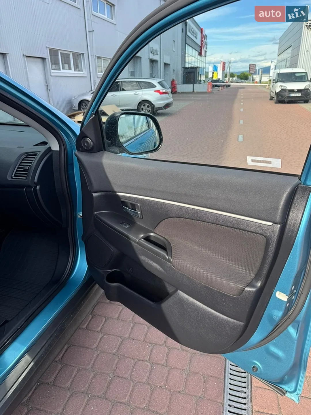 2010 Mitsubishi ASX - мініатюра 17