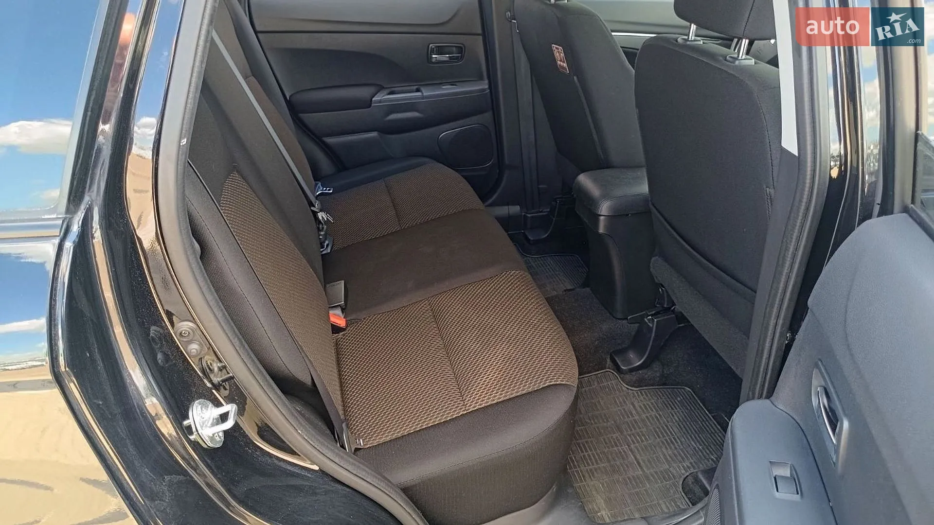2019 Mitsubishi ASX - мініатюра 7