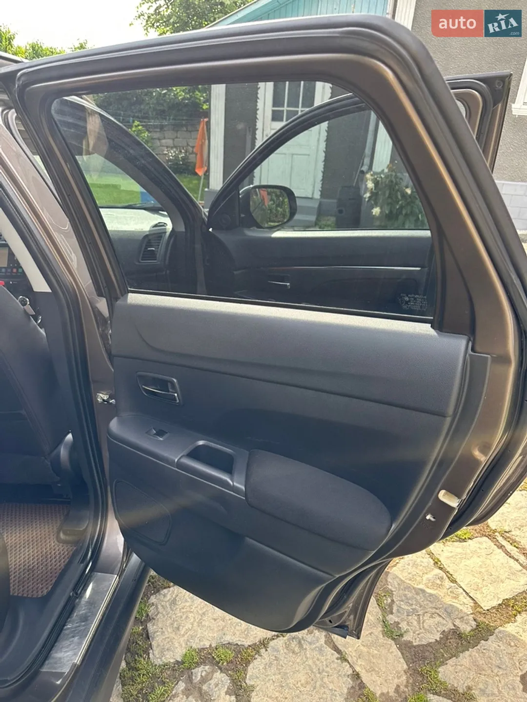 2013 Mitsubishi ASX - мініатюра 28