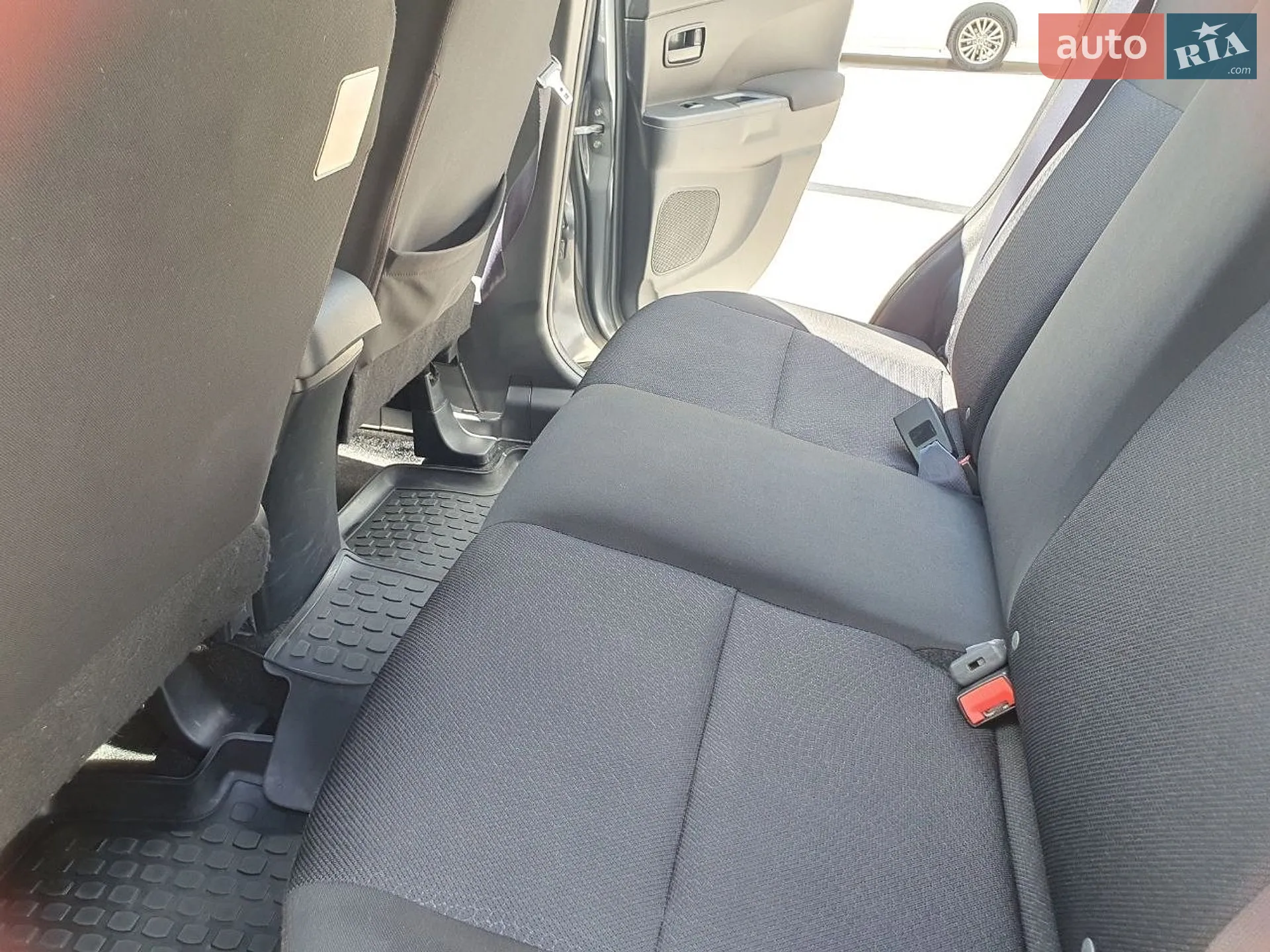 2012 Mitsubishi ASX - мініатюра 18