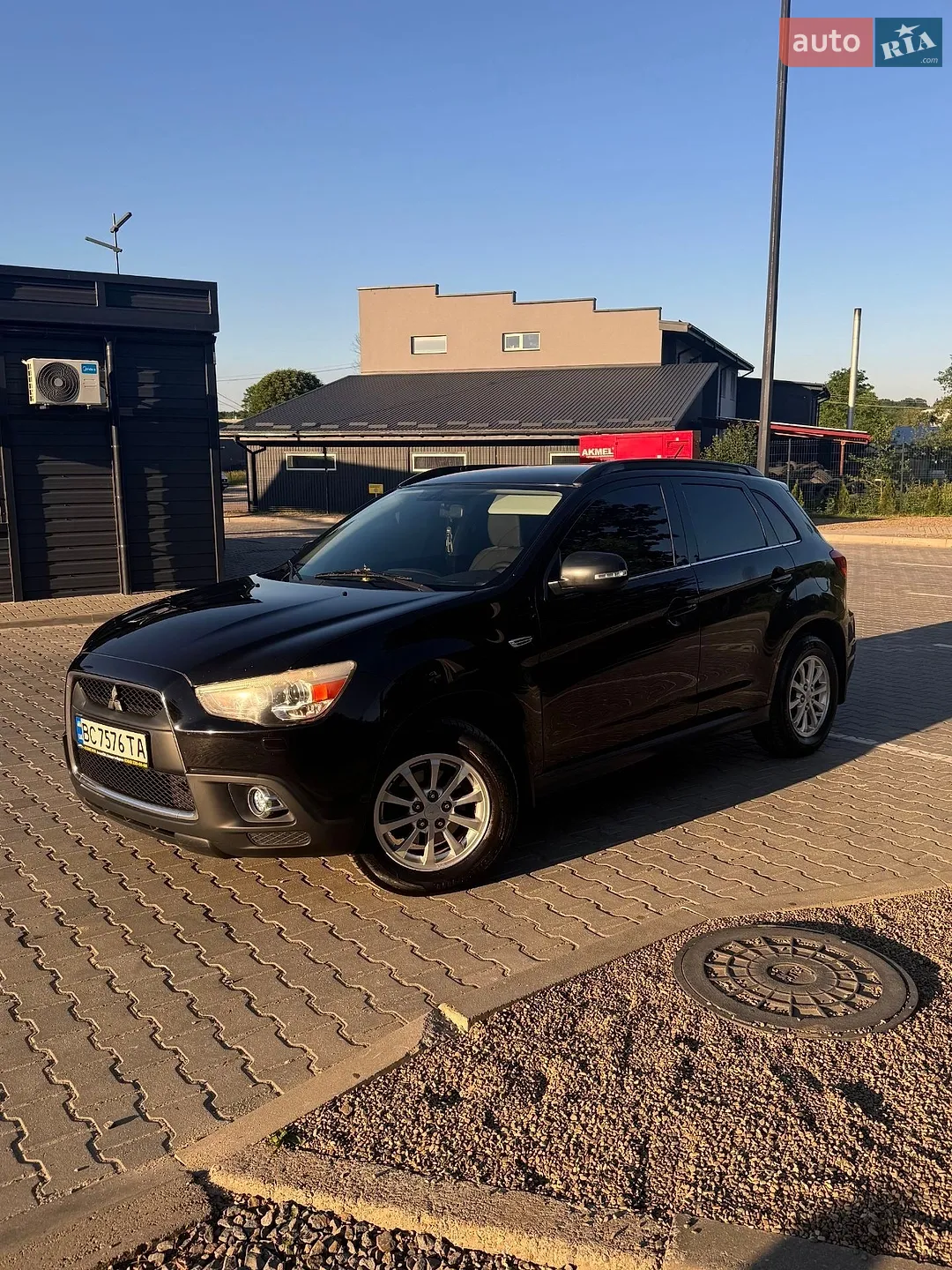 Mitsubishi ASX 2011 VIN JMBXTGA2WBZ002563 фото оголошення 4 з 40