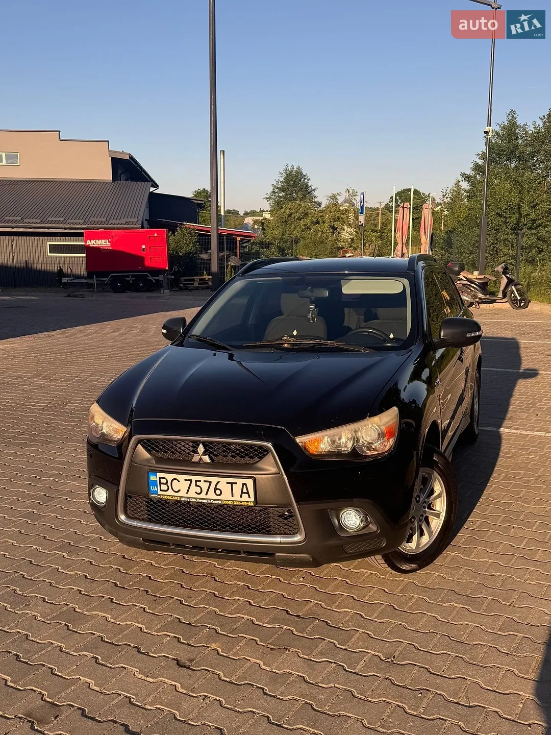 Mitsubishi ASX 2011 VIN JMBXTGA2WBZ002563 фото оголошення 3 з 40