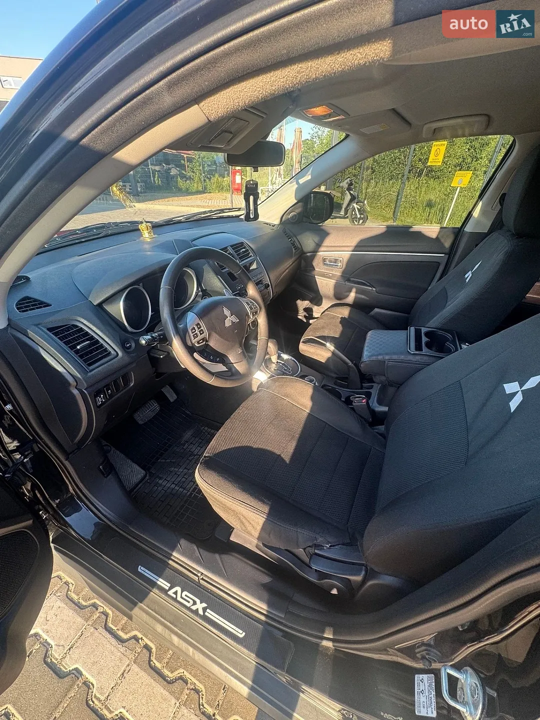 Mitsubishi ASX 2011 VIN JMBXTGA2WBZ002563 фото оголошення 22 з 40