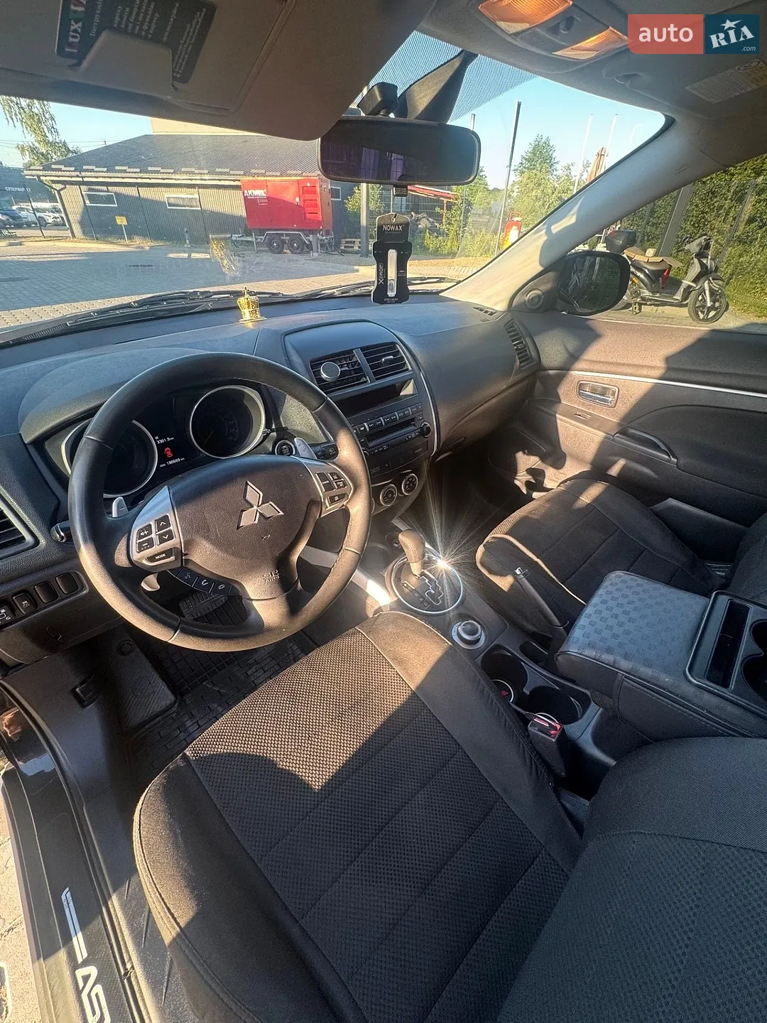 Mitsubishi ASX 2011 VIN JMBXTGA2WBZ002563 фото оголошення 23 з 40