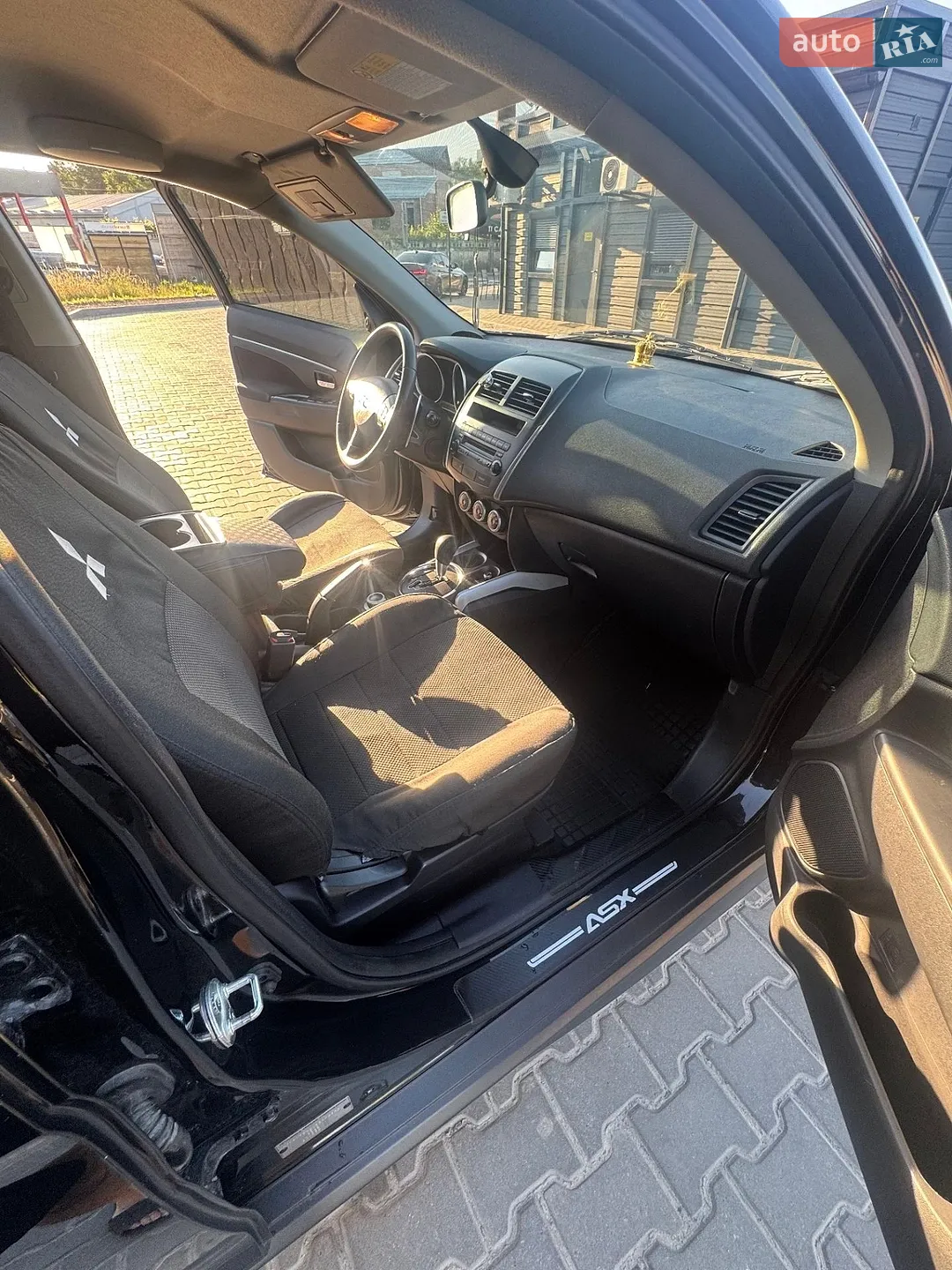 Mitsubishi ASX 2011 VIN JMBXTGA2WBZ002563 фото оголошення 24 з 40