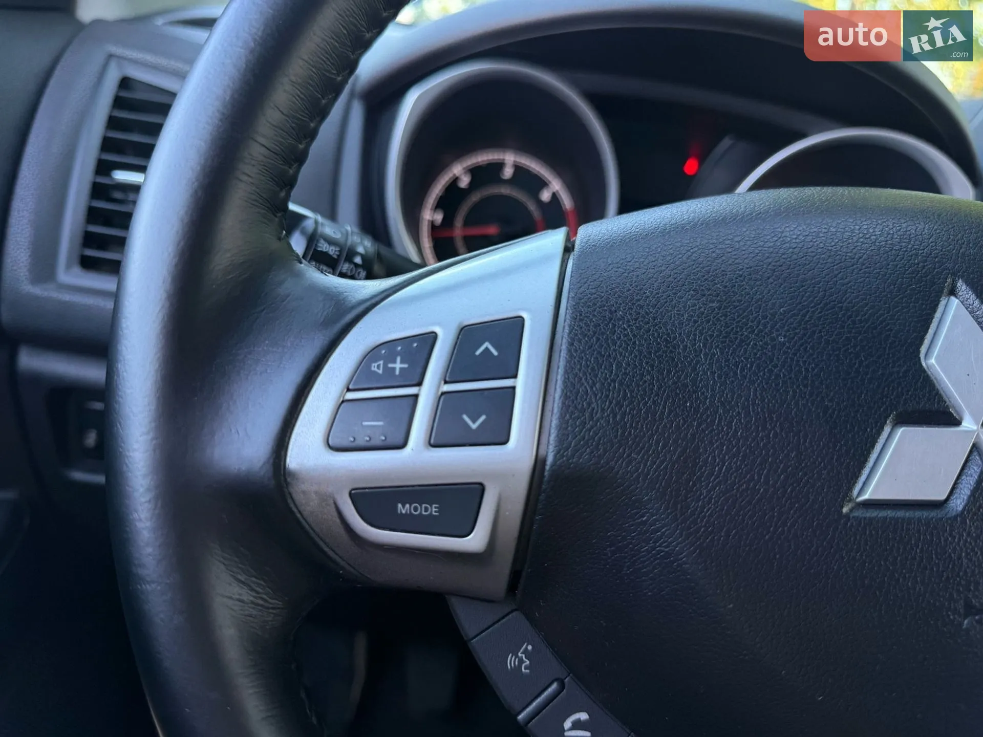 2011 Mitsubishi ASX - мініатюра 51