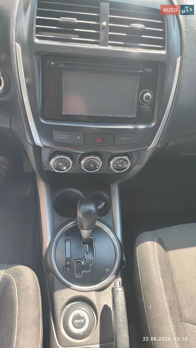 2013 Mitsubishi ASX - мініатюра 25