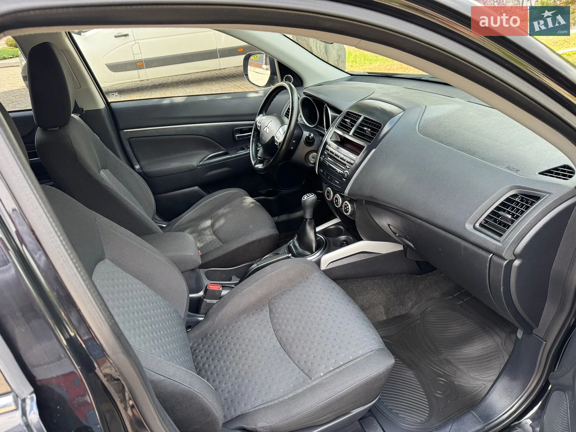 2012 Mitsubishi ASX - мініатюра 13