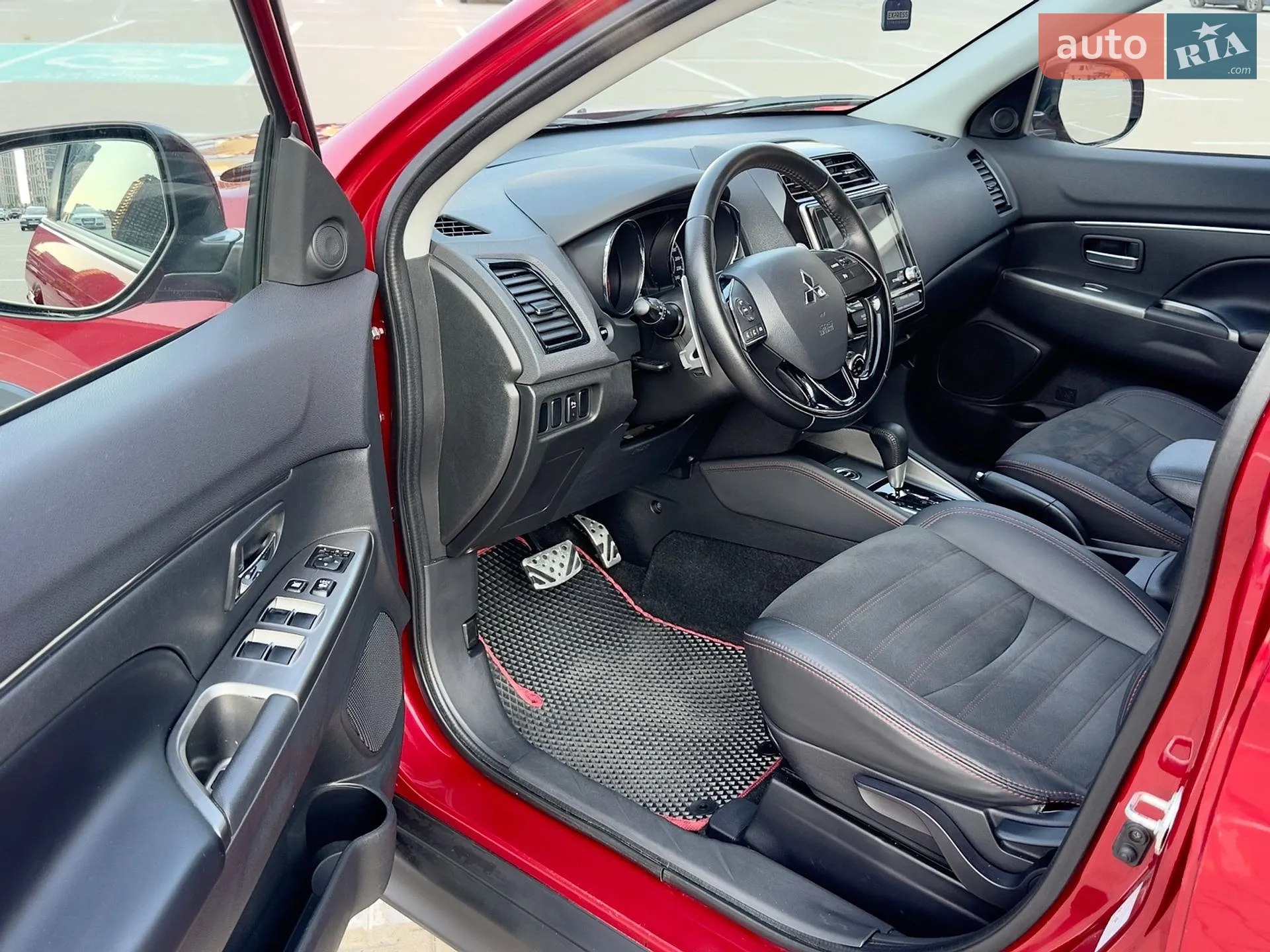 2019 Mitsubishi ASX - мініатюра 32