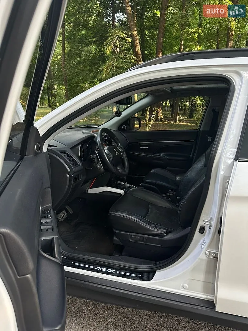 2012 Mitsubishi ASX - мініатюра 25