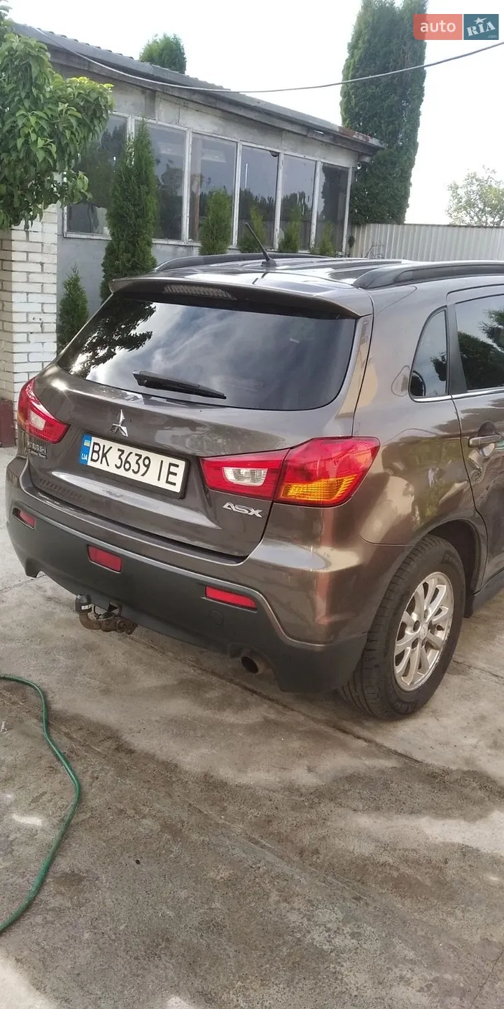 2010 Mitsubishi ASX - мініатюра 5