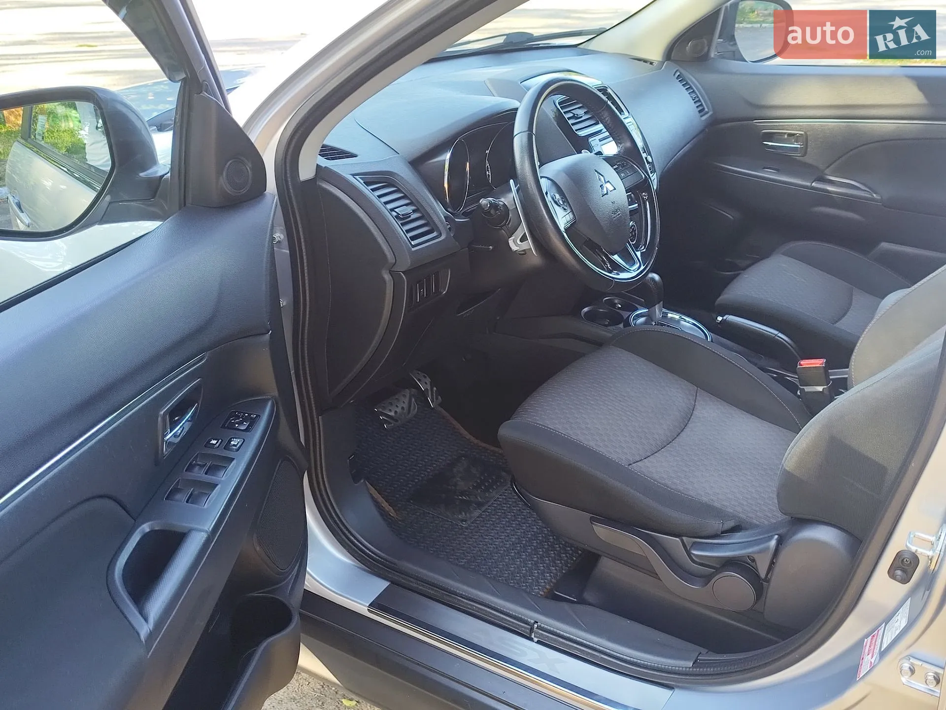 2018 Mitsubishi ASX - мініатюра 21