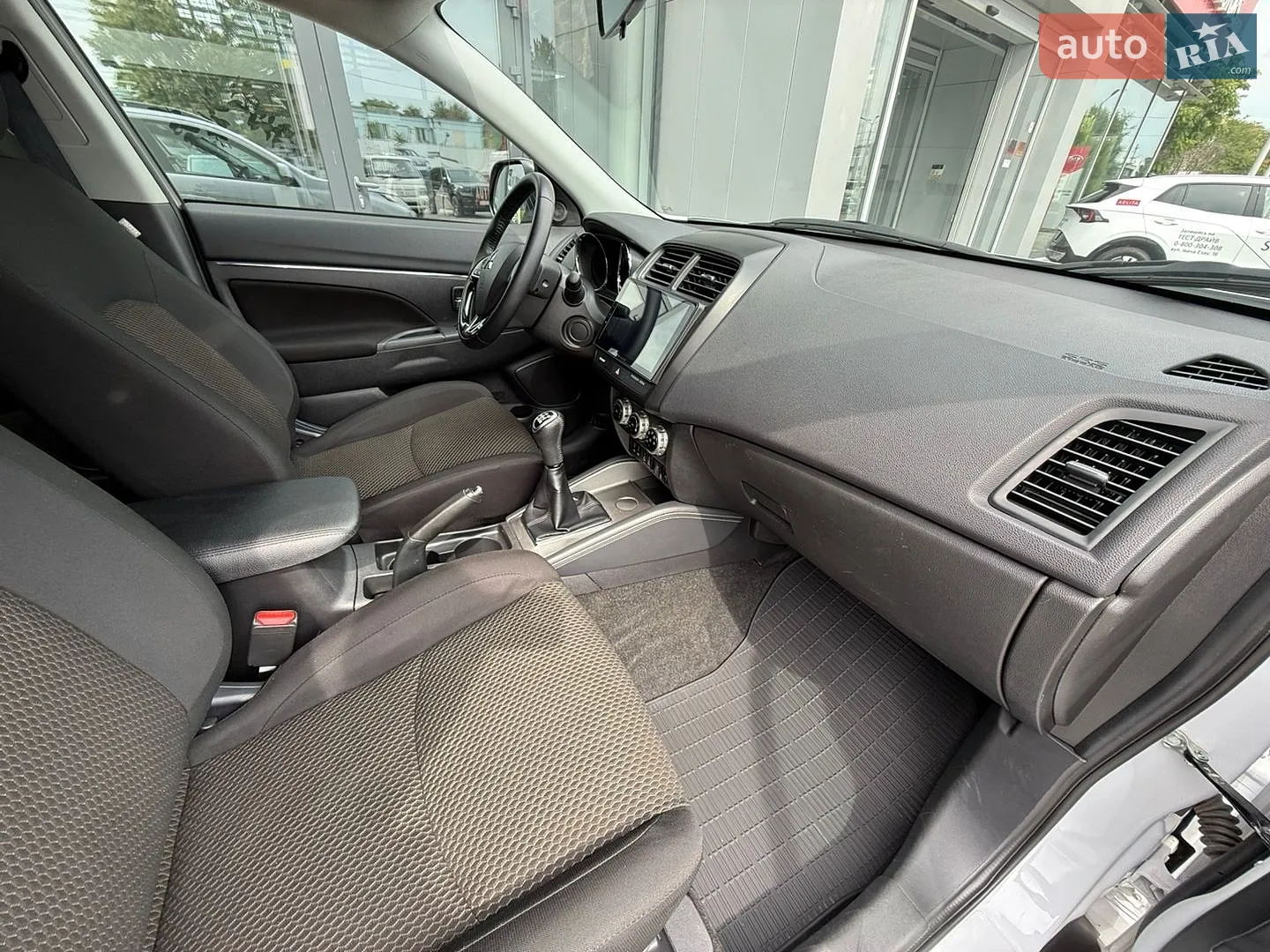2024 Mitsubishi ASX - мініатюра 15