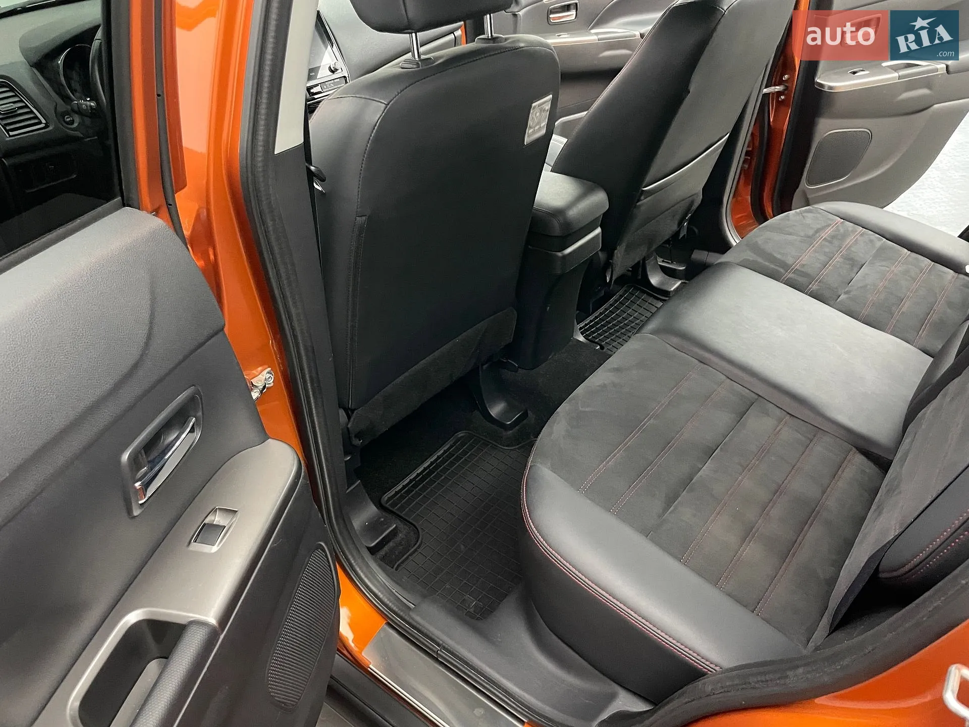 2019 Mitsubishi ASX - мініатюра 11