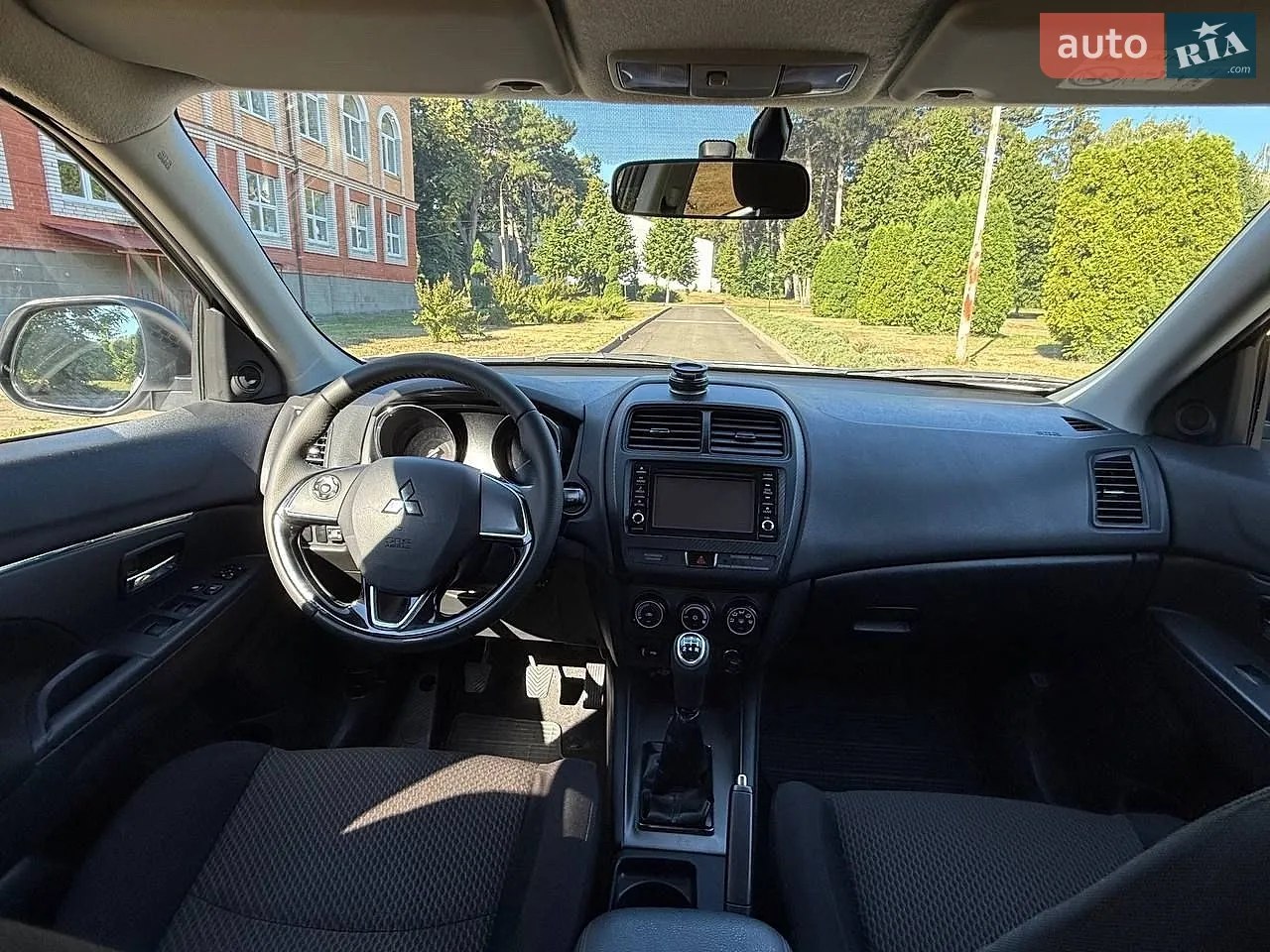 2019 Mitsubishi ASX - мініатюра 24