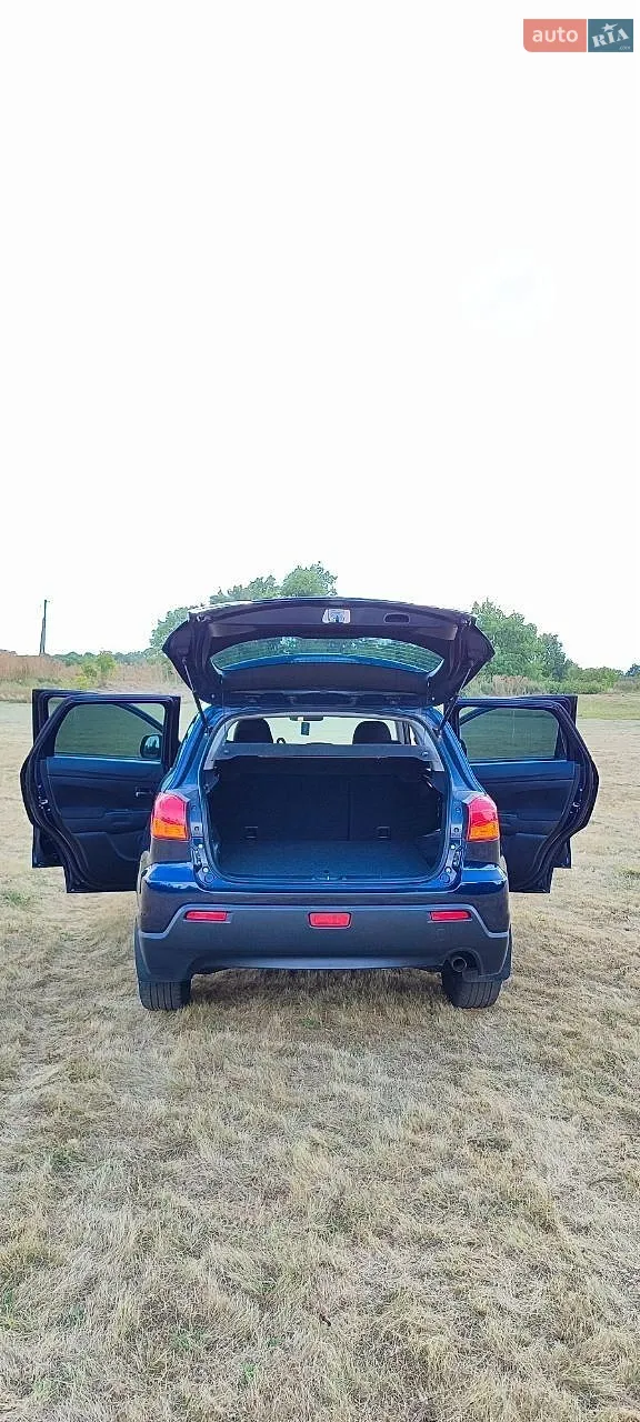 2010 Mitsubishi ASX - мініатюра 9