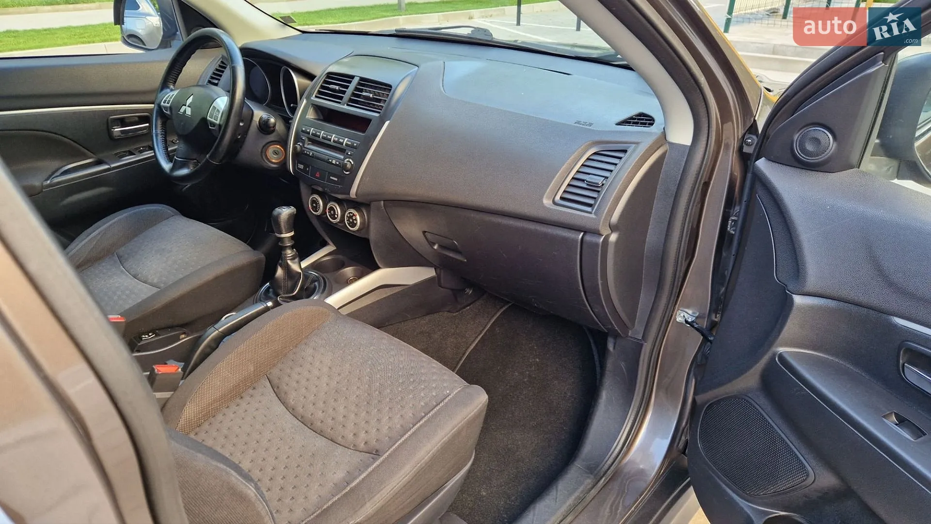 2010 Mitsubishi ASX - мініатюра 15