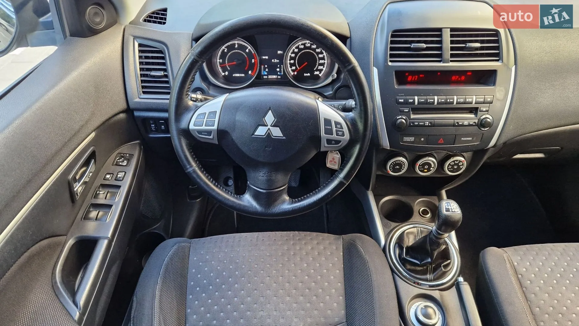 2010 Mitsubishi ASX - мініатюра 24