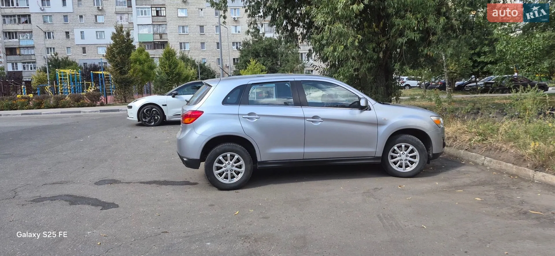 2014 Mitsubishi ASX - мініатюра 14