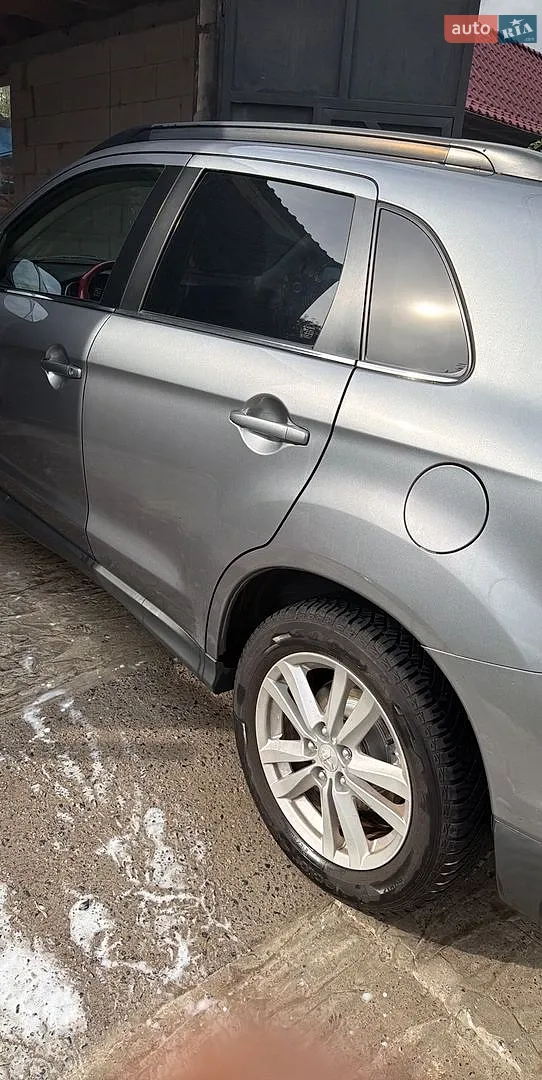 2010 Mitsubishi ASX - мініатюра 4