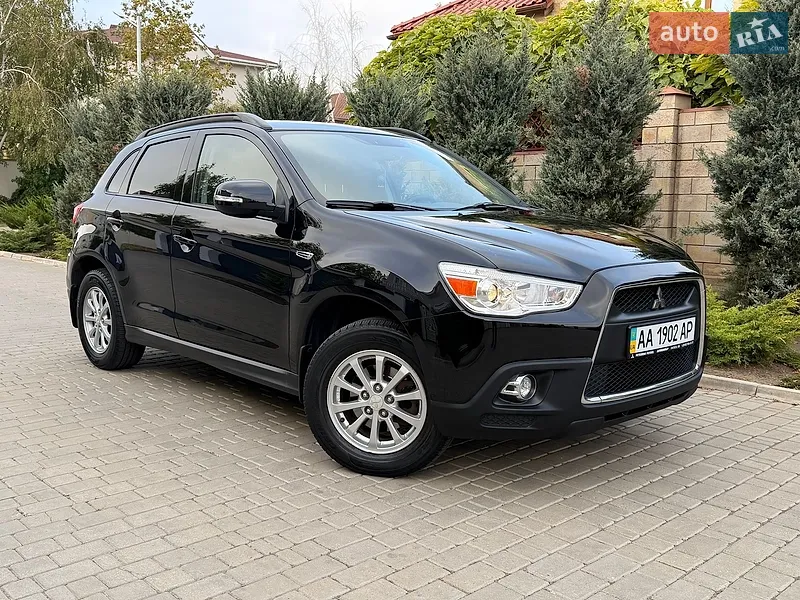 Mitsubishi ASX 2011