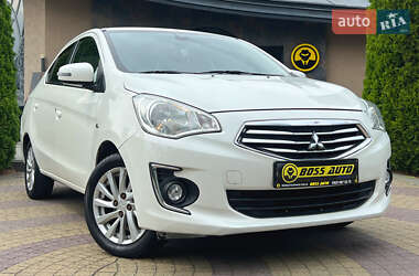 Седан Mitsubishi Attrage 2014 в Львове