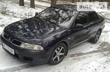 Седан Mitsubishi Carisma 2001 в Києві