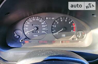 Седан Mitsubishi Carisma 1997 в 