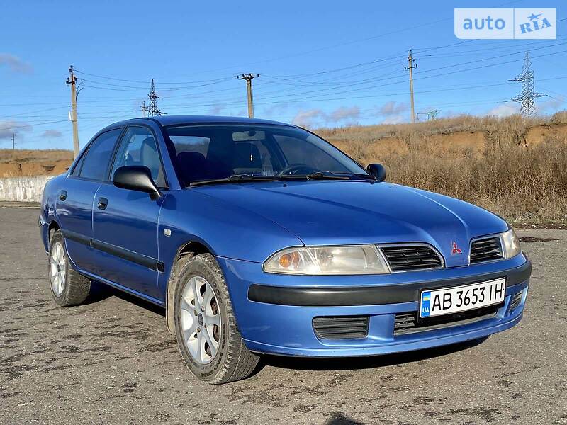 Седан Mitsubishi Carisma 2000 в Одессе